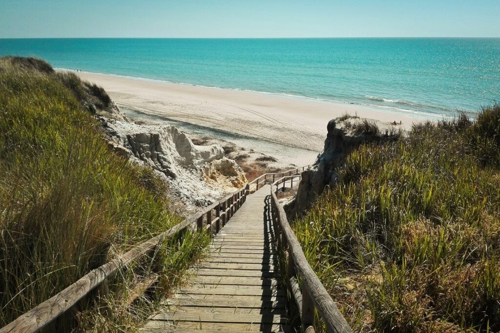 Cuesta Maneli mejores playas de Huelva